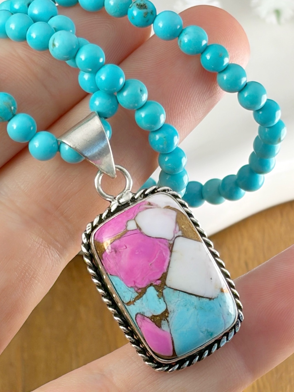 Cotton Candy Dahlia Kingman Turquoise Pendant Tibetan Turquoise Necklace New